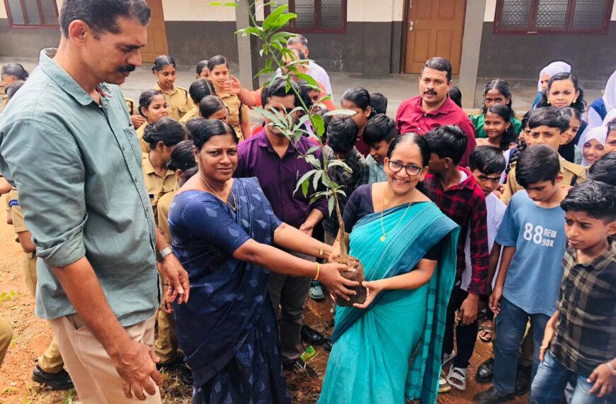 കാവുമ്പടി സി എച്ച് എം ഹയര്‍ സെക്കന്‍ഡറി സ്‌കൂളില്‍ പരിസ്ഥിതി ദിനാചരണം