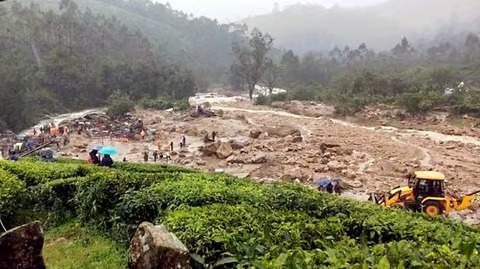 വയനാട്ടിലെ ഉരുള്‍പൊട്ടല്‍ ദുരന്തത്തില്‍ മരണസംഖ്യ 300 കടന്നു