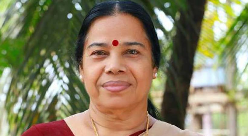 ട്രെയിന്‍ യാത്രയ്ക്കിടെ സിപിഐഎം നേതാവ് പികെ ശ്രീമതി ടീച്ചറുടെ ബാഗ് മോഷണം പോയി