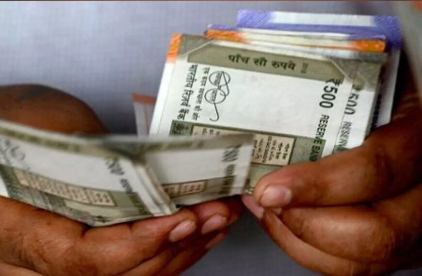 ക്രിസ്മസ്, പുതു വത്സരം പ്രമാണിച്ച് ഈ മാസം ക്ഷേമ പെന്‍ഷന്‍ നേരത്തെ നല്‍കും