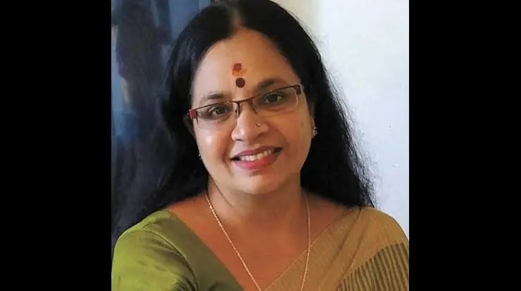 ദിലീപിനെ തിരിച്ചെടുക്കാനുള്ള നീക്കത്തില്‍ പ്രതിഷേധം; ഫെഫ്കയില്‍ നിന്ന് രാജിവെച്ച് ഭാഗ്യലക്ഷ്മി