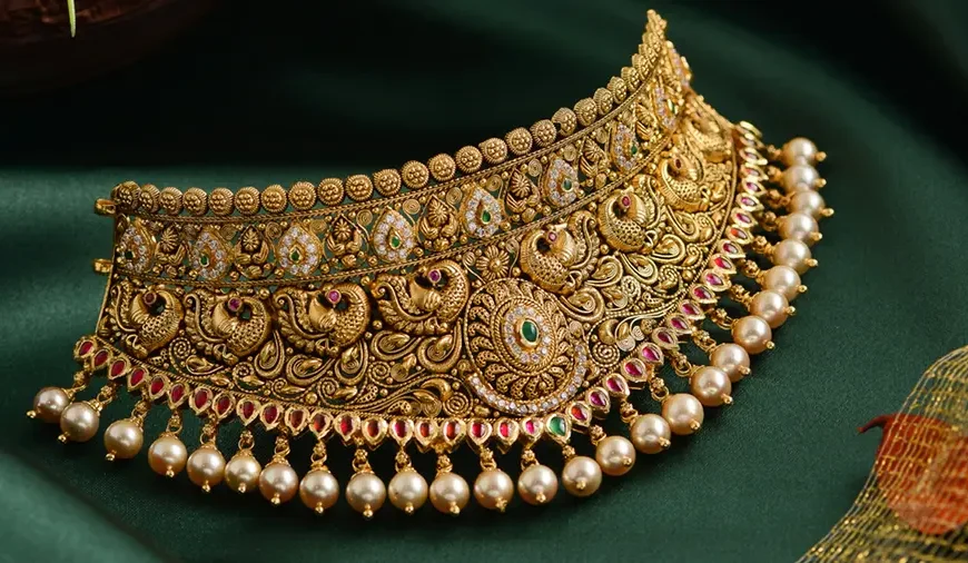 സ്വര്‍ണവിലയില്‍ ഇന്നും വന്‍ കുതിപ്പ്;പവന് 2,360 രൂപ കൂടി 1,21,120 രൂപ