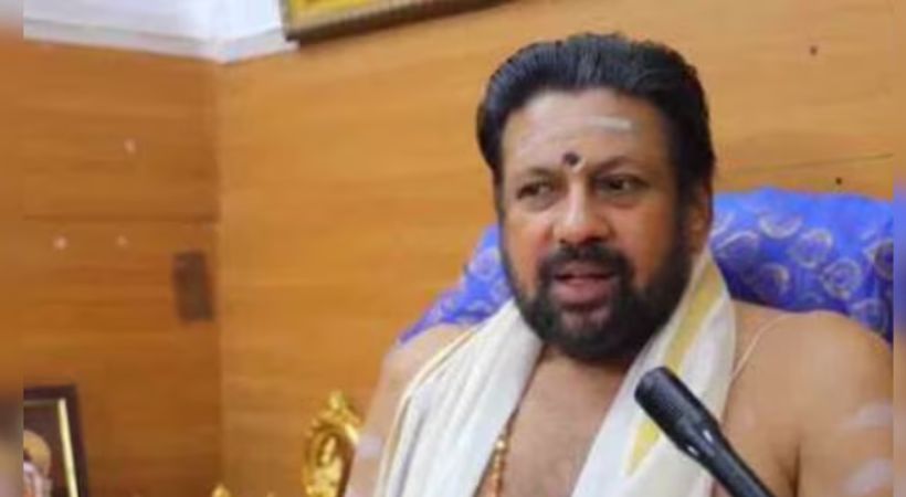 ശബരിമല സ്വര്‍ണക്കൊള്ള കേസില്‍ തന്ത്രി കണ്ഠരര് രാജീവരര് അറസ്റ്റില്‍