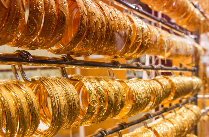 സ്വർണവിലയിൽ വീണ്ടും വൻ കുതിപ്പ്; 22 കാരറ്റ് സ്വർണത്തിന് ഇന്ന് 1640 രൂപ കൂടി; പുതുക്കിയ വില ഇങ്ങനെ