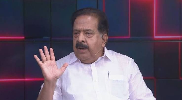 കേരളം ഗുണ്ടകളുടെ പറുദീസയല്ല; അര്ജുന് ആയങ്കിയെപോലുള്ളവരെ ആര് സംരക്ഷിച്ചാലും കാര്യമില്ല’; മന്ത്രി രമേശ് ചെന്നിത്തല