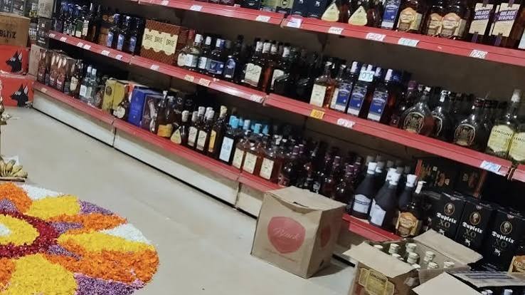 സംസ്ഥാനത്ത് ഓണക്കാലത്ത് റെക്കോര്‍ഡ് മദ്യ വില്‍പ്പന