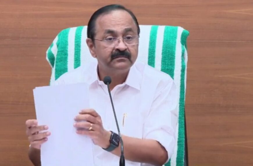 മെസിയുടെ പേരിലെ തട്ടിപ്പ്; അന്വേഷണം ഉടന് പ്രഖ്യാപിക്കുമെന്ന് മുഖ്യമന്ത്രി വി.ഡി. സതീശൻ
